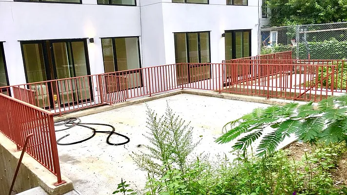 Rented by Nooklyn NYC LLC | media 29