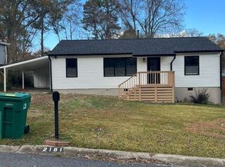 2181 Gordon Cir SE, Smyrna, GA 30080