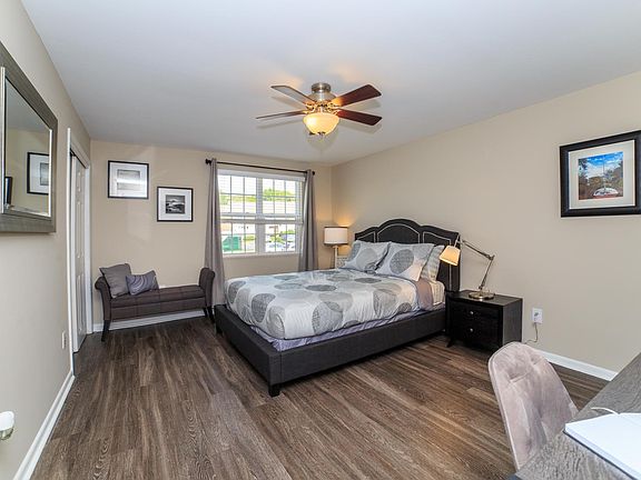 3rd image of 123 Brimbal Ave