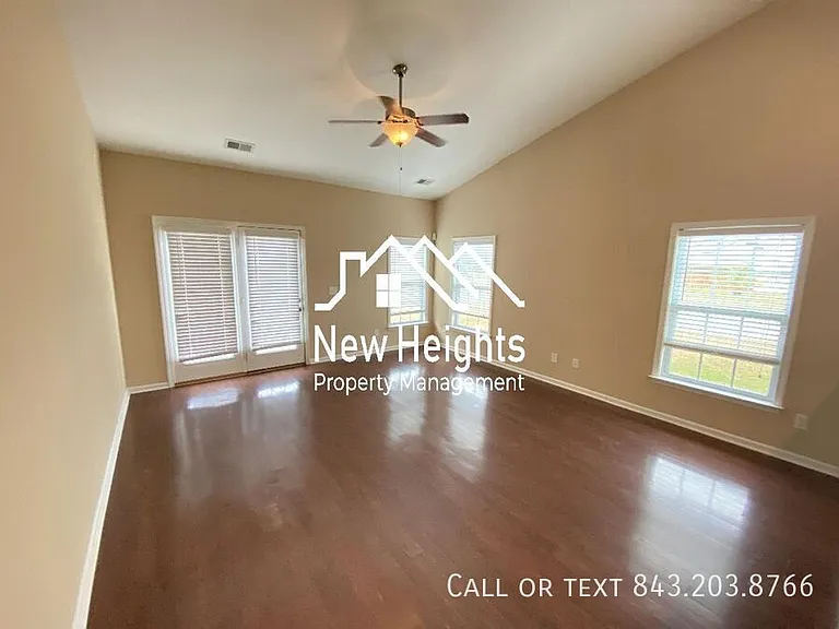 8207 Ronda Dr — Photo 8