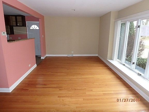 3rd image of 403 Arquilla Dr