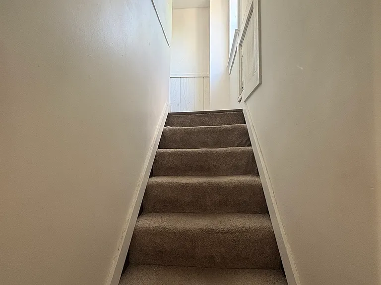 2221 Station St — Photo 10