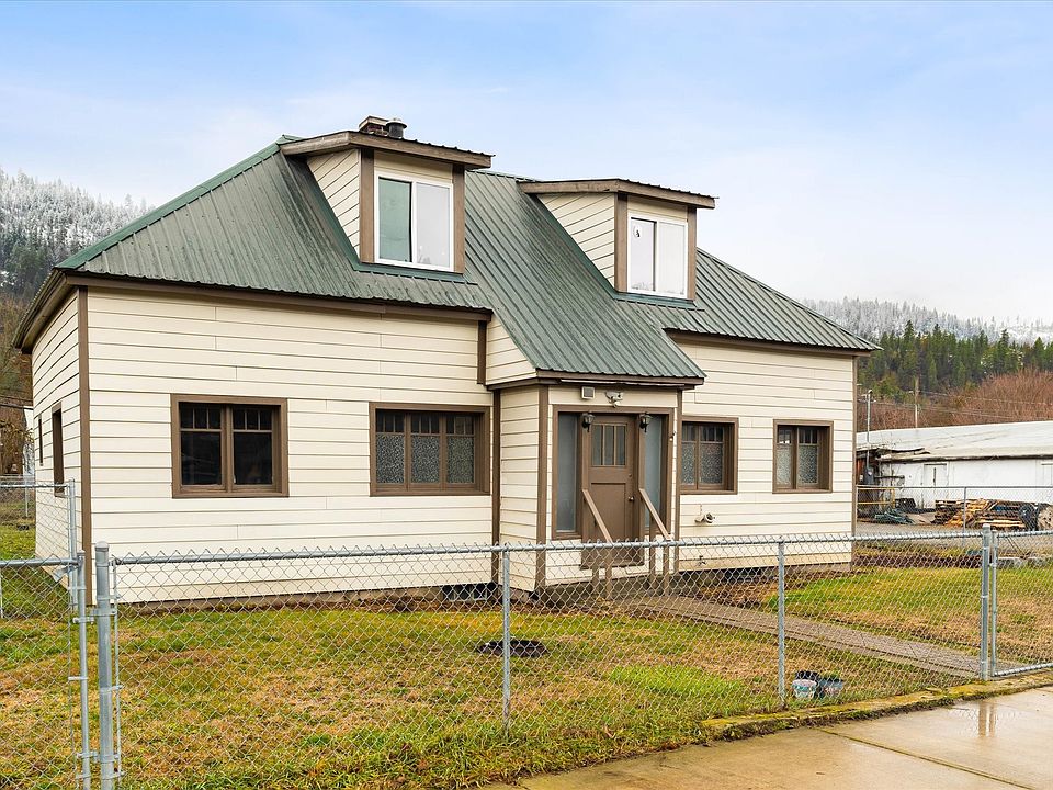 1st image of 206 E Kootenai Ave