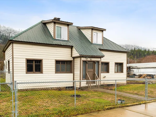 206 E Kootenai Ave, Troy, MT 59935