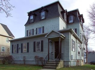 239 High St APT 1, Fall River, MA 02720