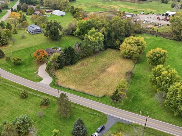 1239 Old Columbus Rd, Springfield, OH 45503