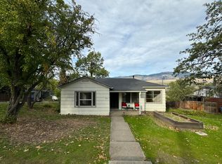 1210 Ashland Mine Rd, Ashland, OR 97520