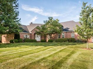 100 Lucys Lndg, Waterloo, IL 62298
