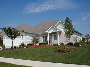 606 Hickory St, Sugar Grove, IL 60554