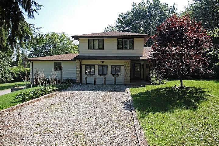 1st image of 3900 Charity Dr
