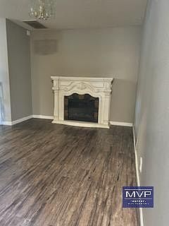 5th image of 1258 W J St