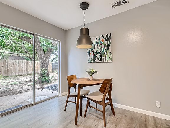 4th image of 10401 Burmaster Ln #B