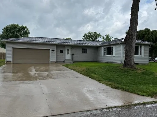 1003 Summit Dr, Ashland, OH 44805