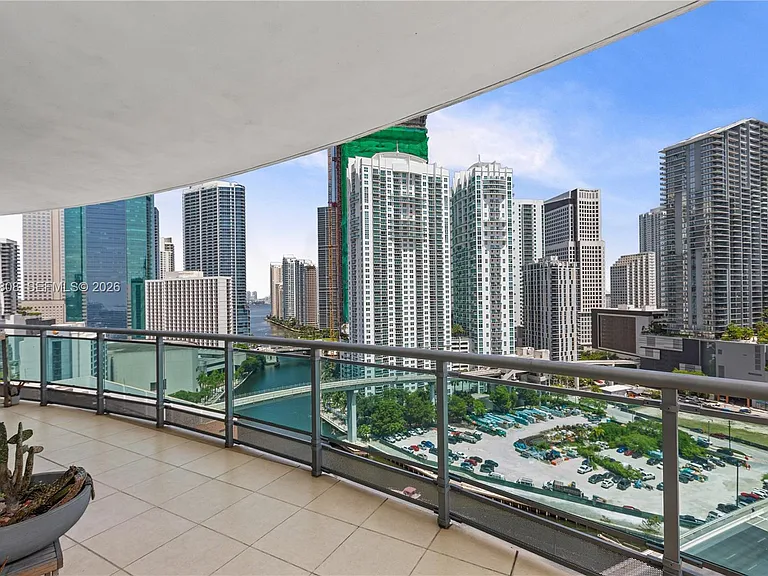 350 S Miami Ave #2102 — Photo 29