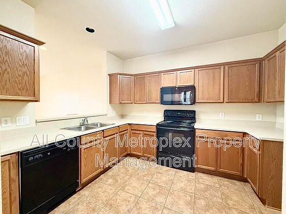 5th image of 2730 Denali Park Dr