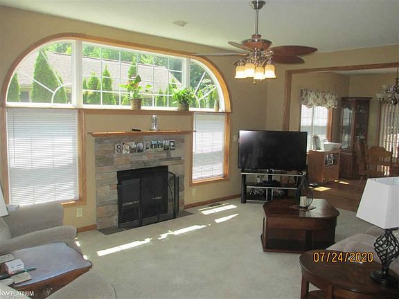 5th image of 3131 Wexford Cir