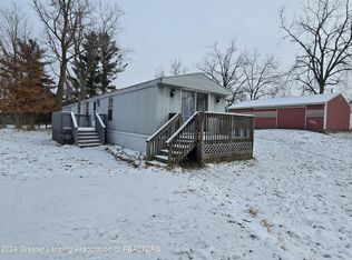 11234 E Grand River Ave, Portland, MI
