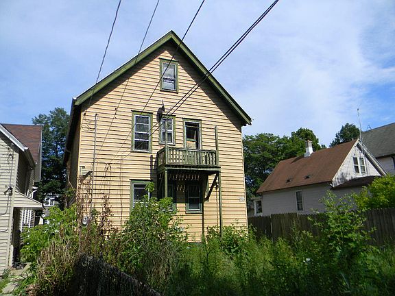 4th image of 3349 N Palmer St