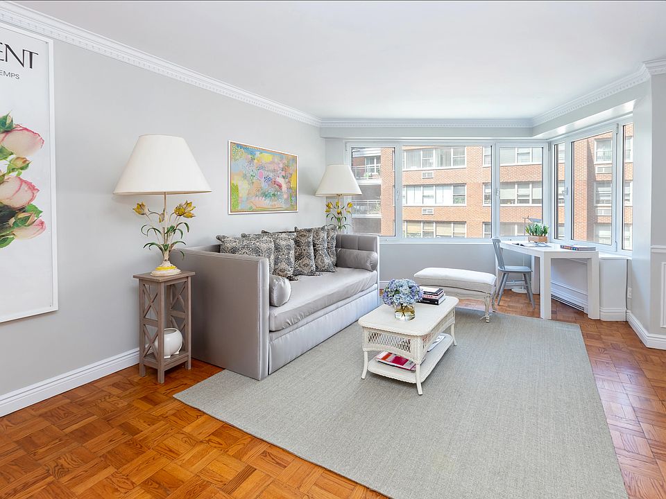 1st image of 60 Sutton Pl #10LN