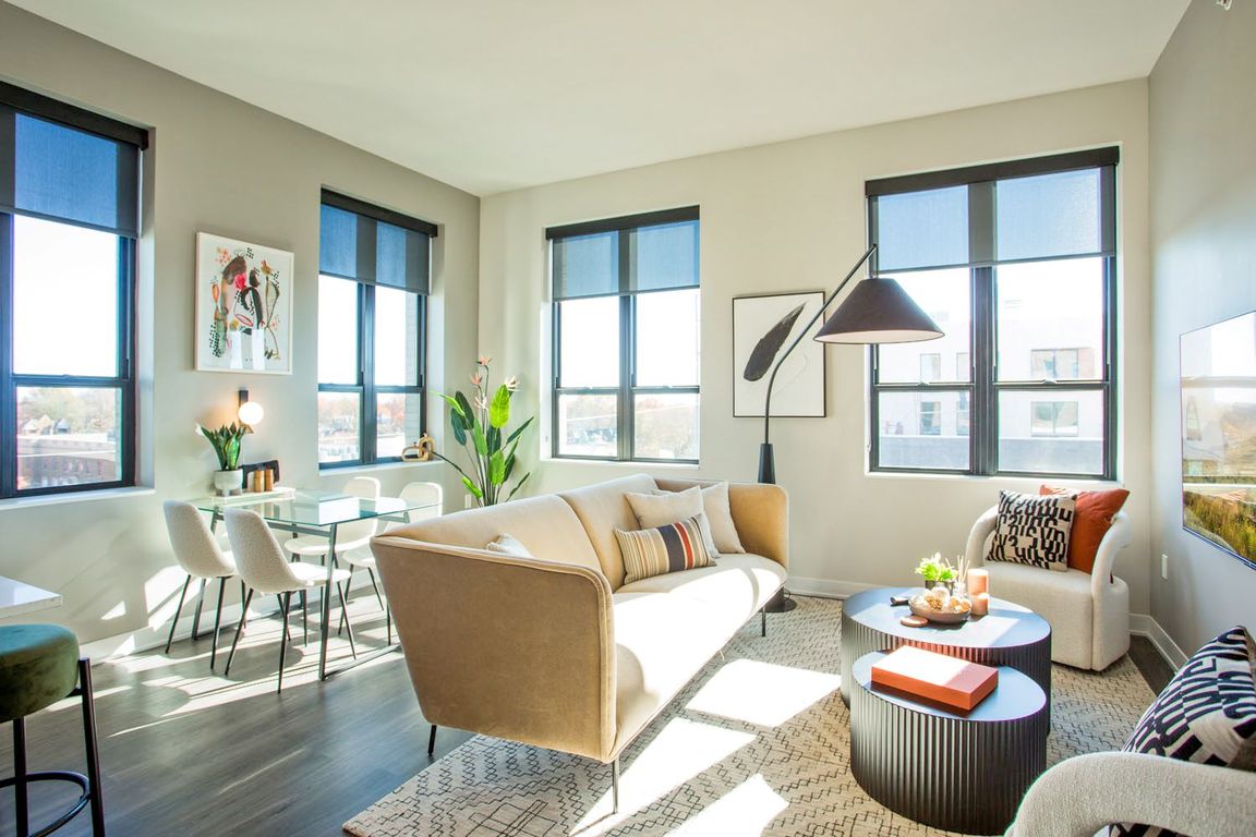 Dining/Living room