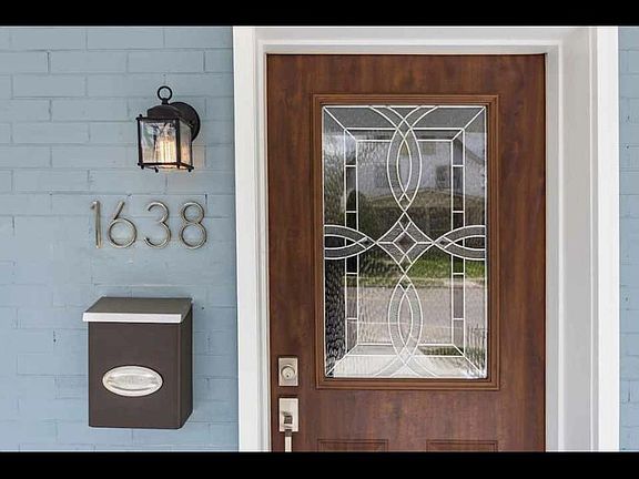 2nd image of 1638 Greenway Ave #38