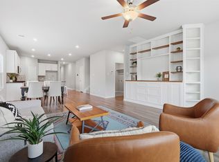5725 Castle Peak Bnd, Fort Worth, TX 76126