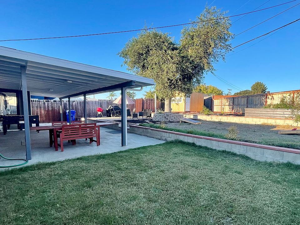 1st image of 4211 Clairemont Dr