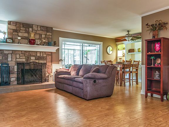 5th image of 8051 San Luis Cir