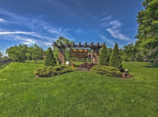 13390 Chase St, Crown Point, IN 46307