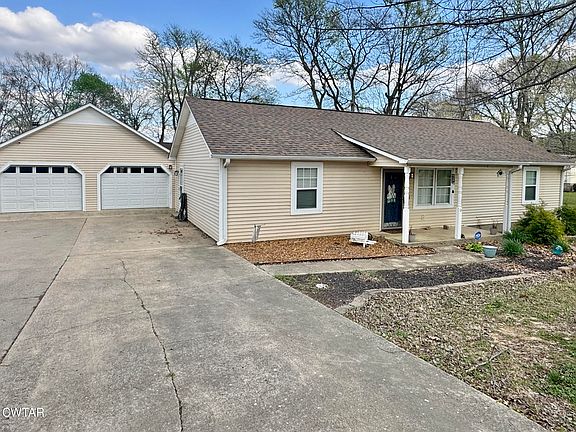 3rd image of 235 Tate Rd