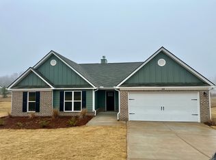 268 Dove Field Dr, Statham, GA 30666