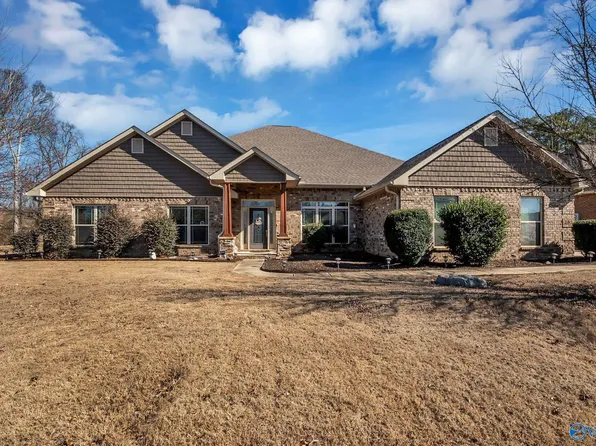 205 Maplebrook Dr, Madison, AL 35756