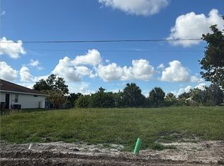 2132 NE 18th St, Cape Coral, FL 33909
