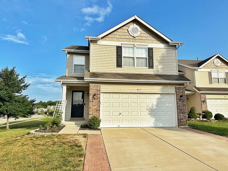 1st image of 91 Castlewynd Ct