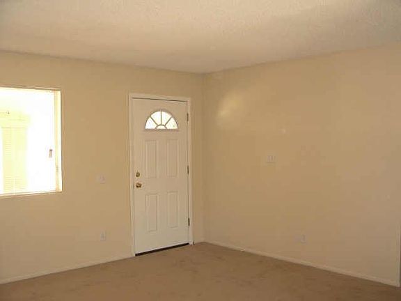4th image of 1001 N Angela Drive