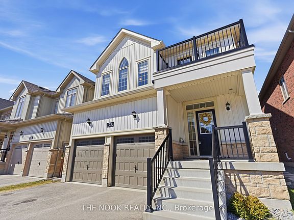 2nd image of 28 Fernridge Hts