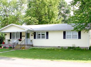 401 E 4th St, Lowry City, MO 64763