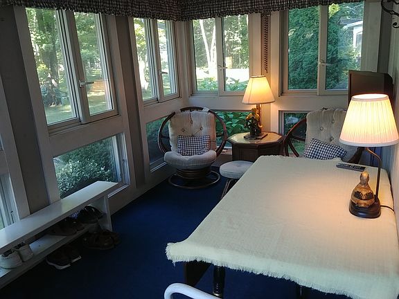 3 Season Front Porch