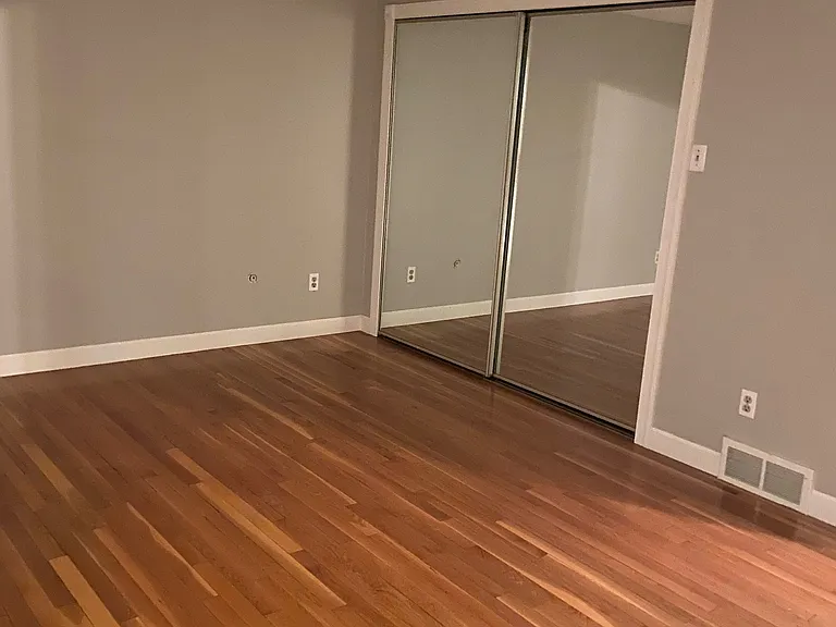 33040 Ledge Hill Dr — Photo 29