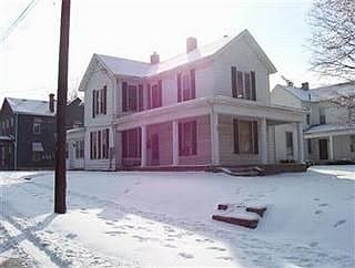 1st image of 301 Vanderveer St