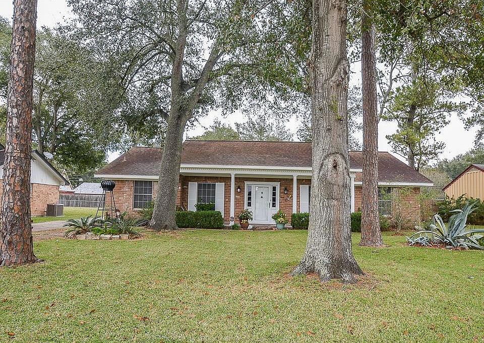 1st image of 2011 Lamar Dr