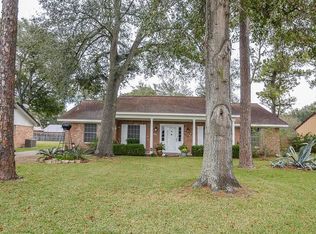 2011 Lamar Dr, Richmond, TX 77469