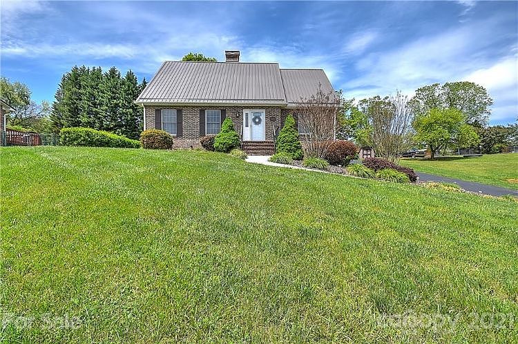 1st image of 4833 S Wind Dr