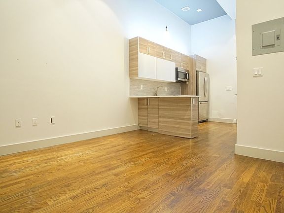 4th image of 177 Wyckoff Ave #2I