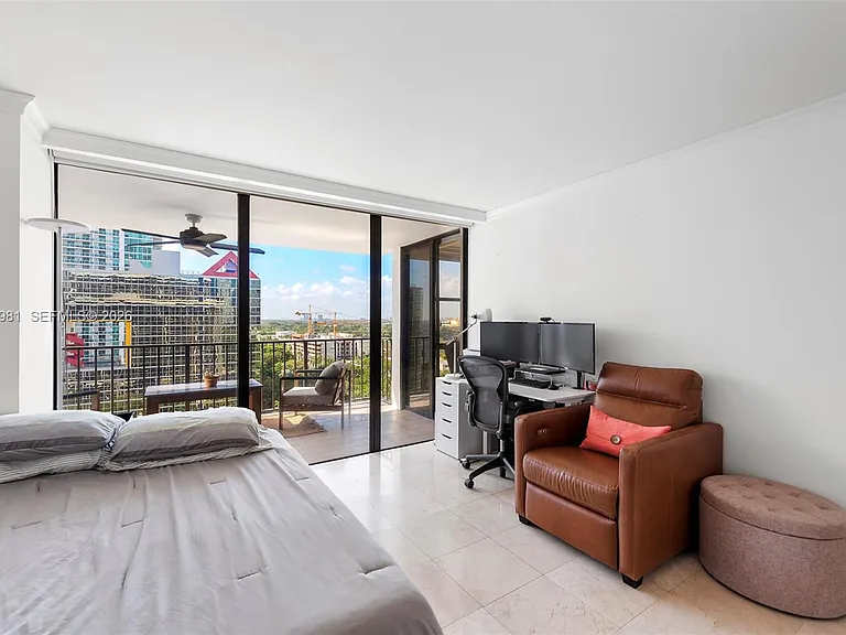 1915 Brickell Ave #C1612 — Photo 28