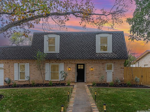 2nd image of 931 SERENADE DR