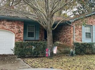 206 Trinity Pl, Ladson, SC 29456