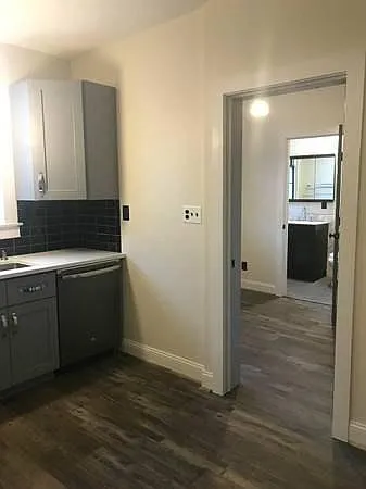 8 Grand Ave #3 — Photo 17