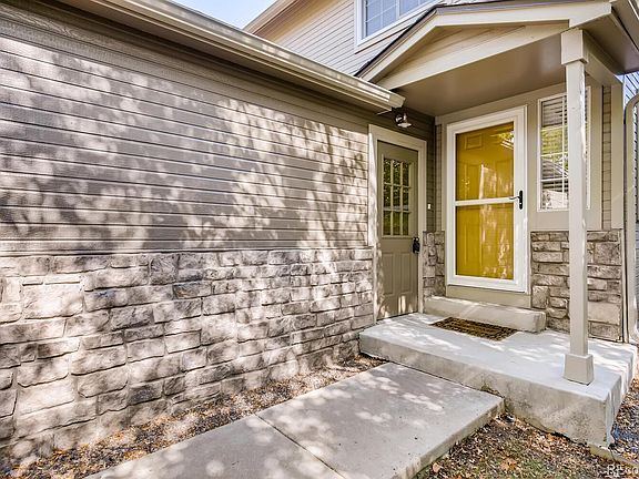3rd image of 1006 Artemis Cir