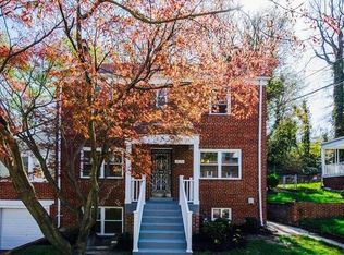 2020 32nd Pl SE, Washington, DC 20020